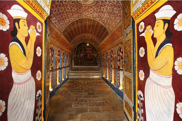 1 Night 2 Days Colombo - Kitulgala - Kandy - Colombo - Photo 1 of 9